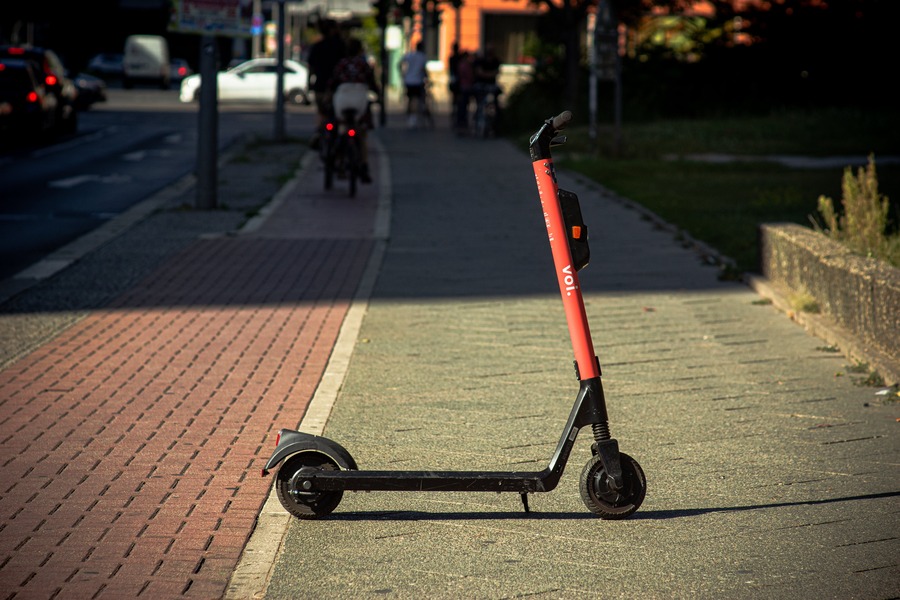 Elscooterns påverkan på stadsbild och mobilitet